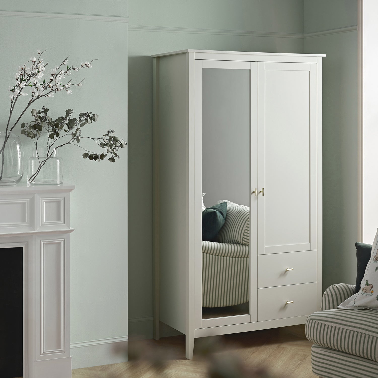 Oakham Mirrored Double Closet, Shaded White
