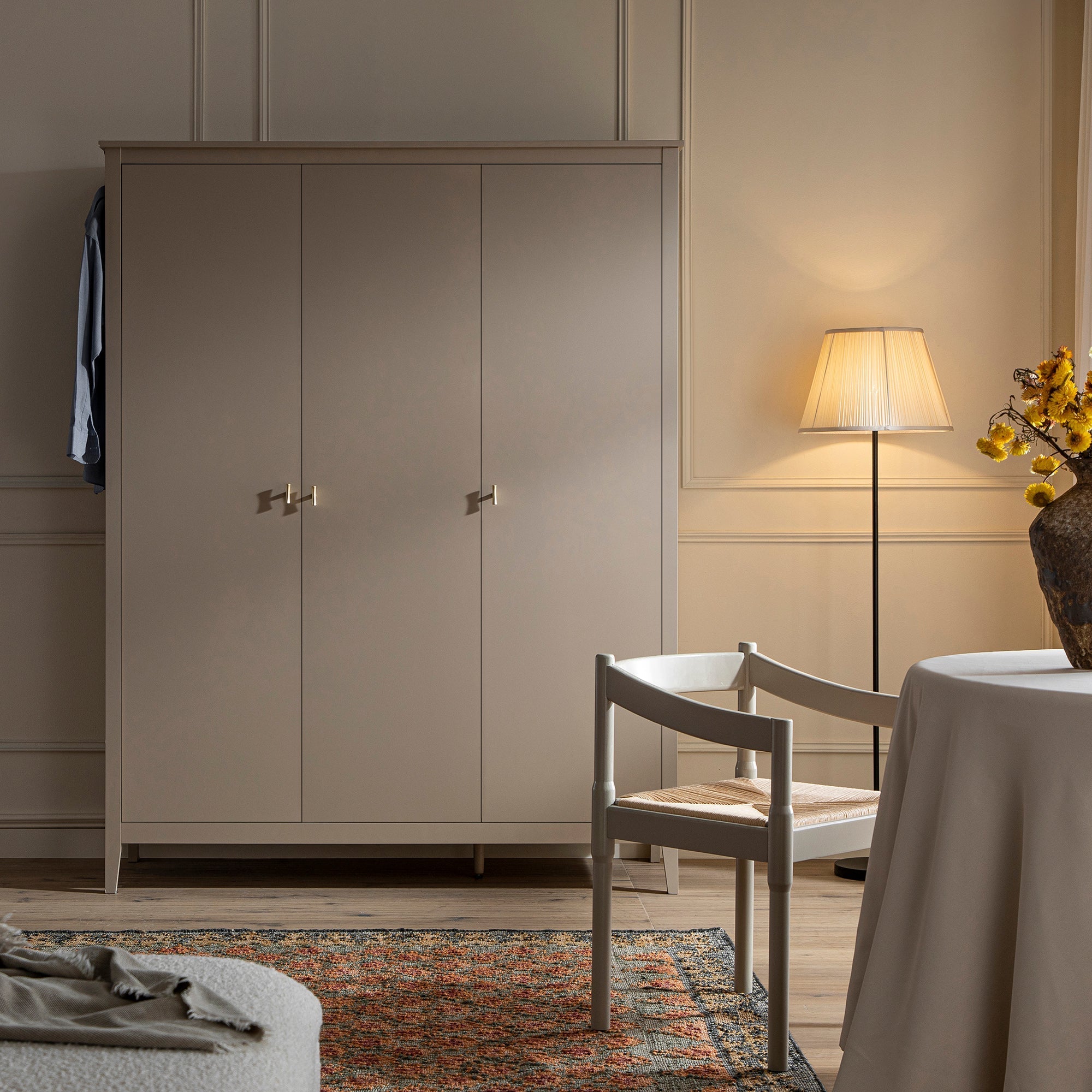 Oakham Triple Closet, Deep Greige