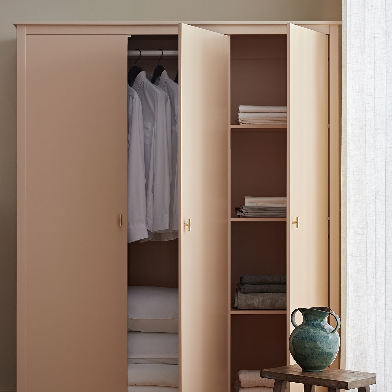 Oakham Triple Closet, Nude Pink