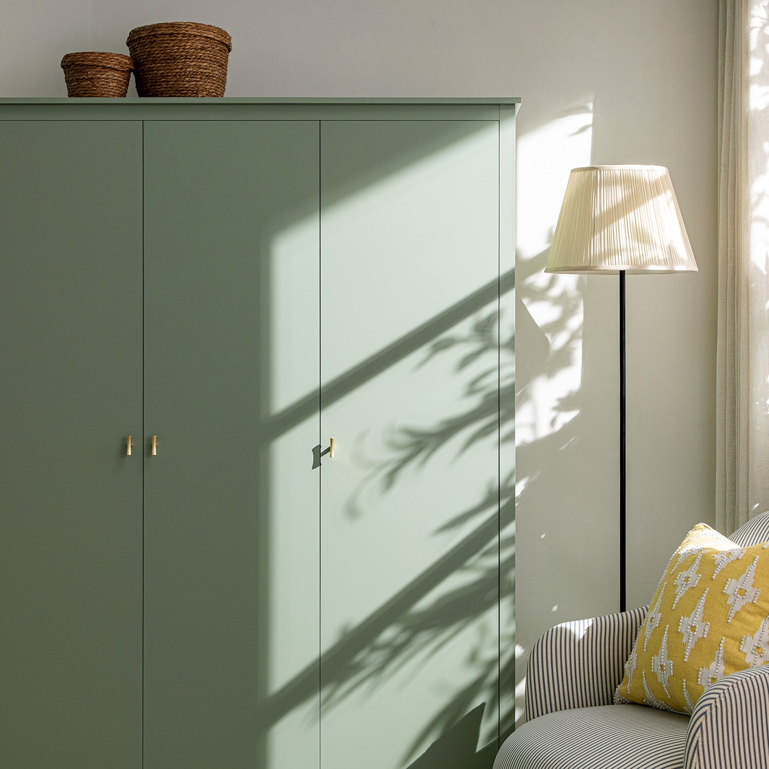 Oakham Triple Closet, Desert Sage